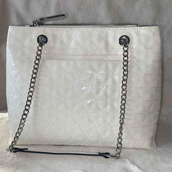 Guess Los Ángeles Shoulder Purse - Picture 3 of 14